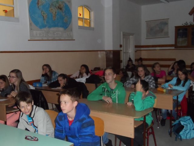 bga-12-ha-01-0826-szfvar-iskola-ertekelo ora-51